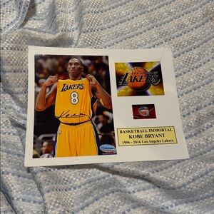 Kobe Bryant autographed 8x10 photo